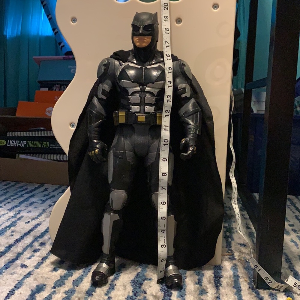 Batman - Picture 2 of 3
